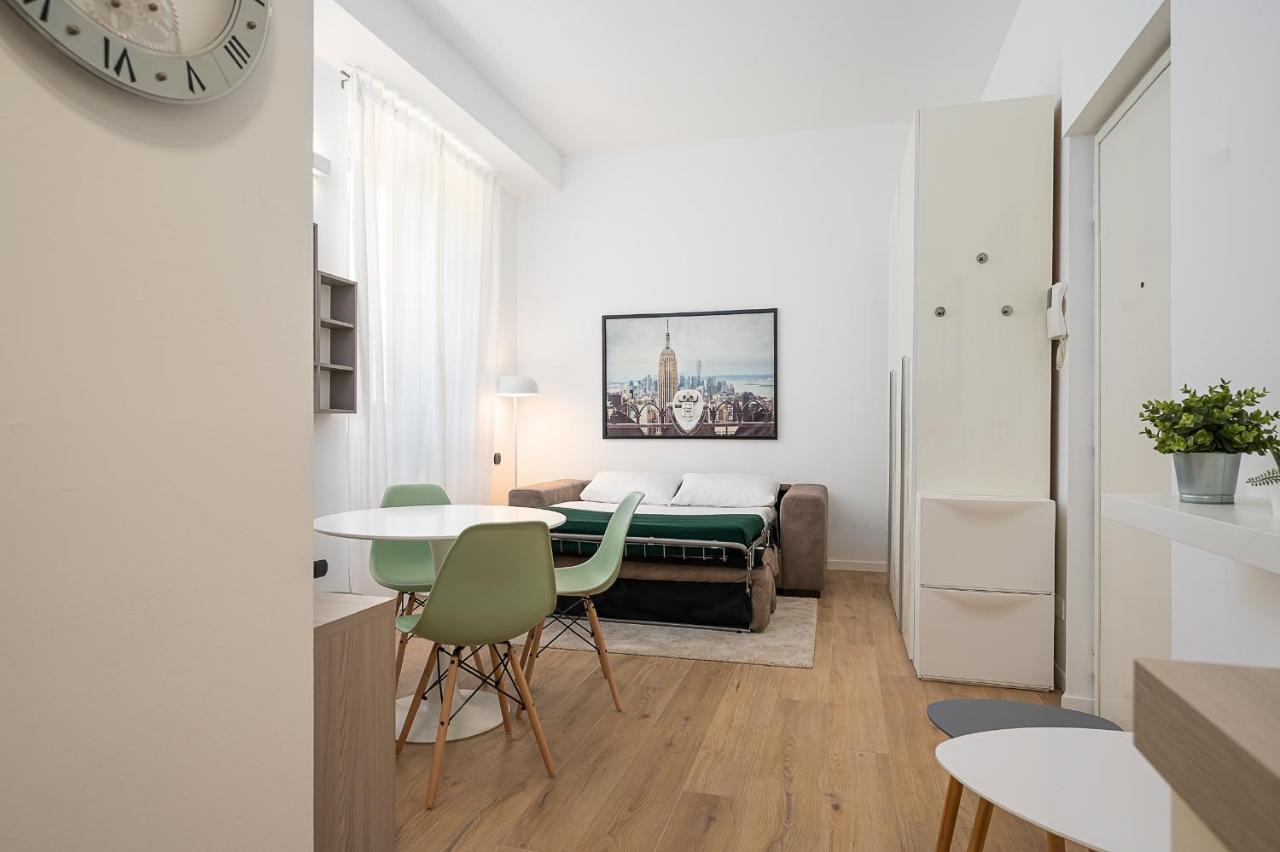 Ferienwohnung Perugino 16 Mailand Exterior foto
